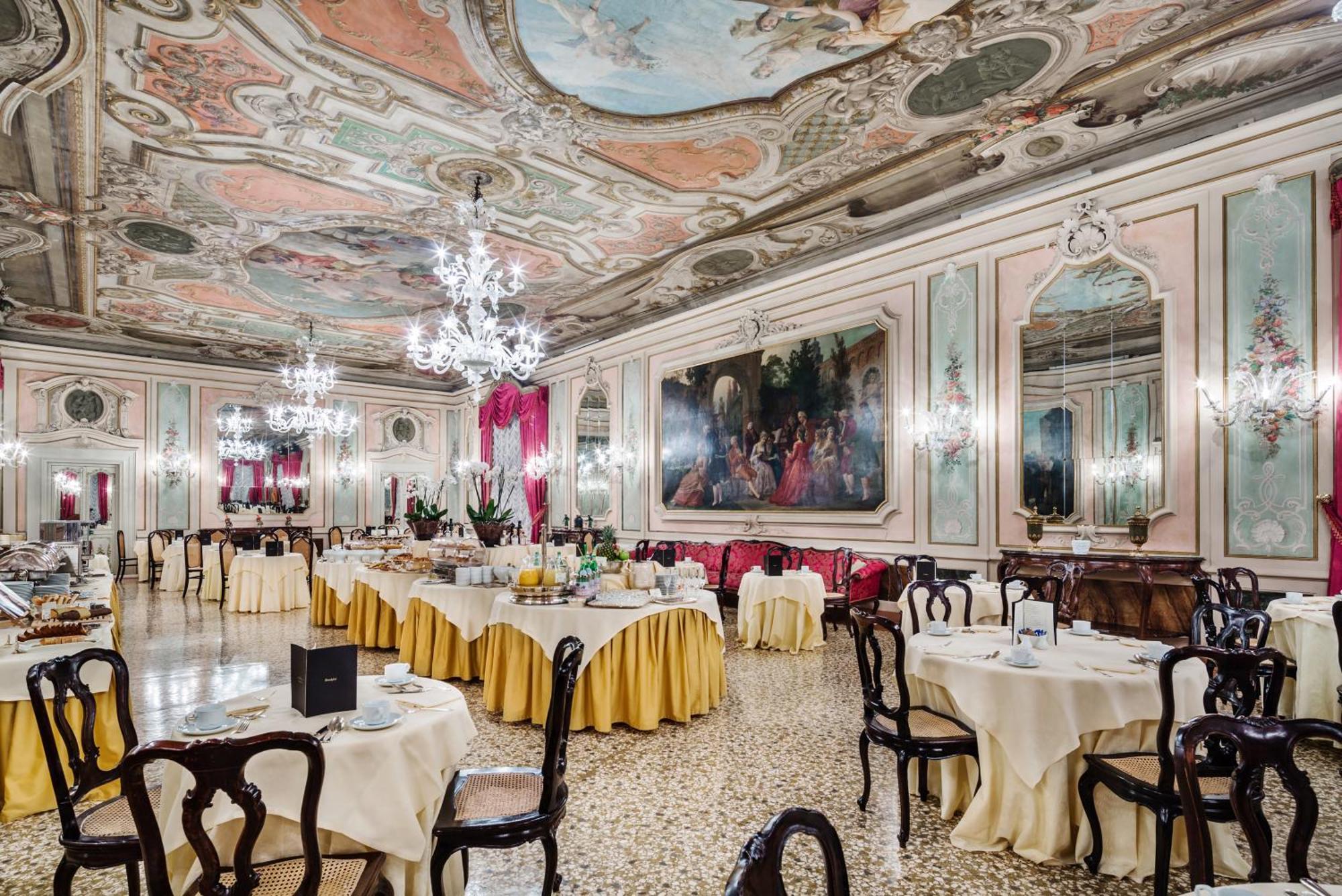 Baglioni Hotel Luna - The Leading Hotels Of The World Veneţia Exterior foto The restaurant